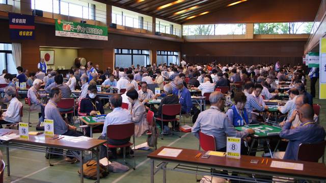 健康マージャン市民交流大会の様子